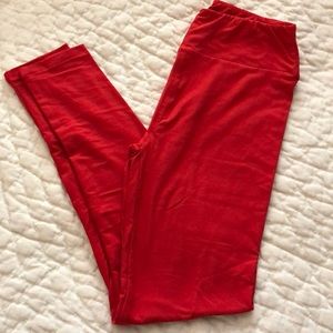 Red lularoe leggings OS